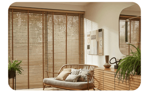 Wooden Venetian Blind Feature Image 1